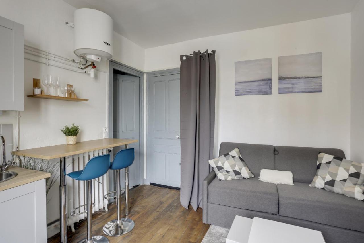 Apartament Le Mousquetaire Wersal Zewnętrze zdjęcie